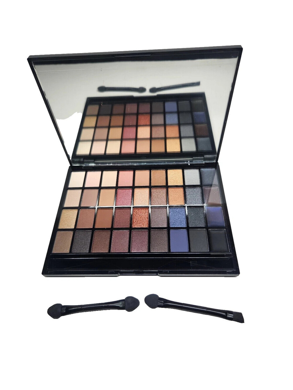 Macy's Eyshadow Eyeliner Palette with 2 Applicators ~ 36 Shades